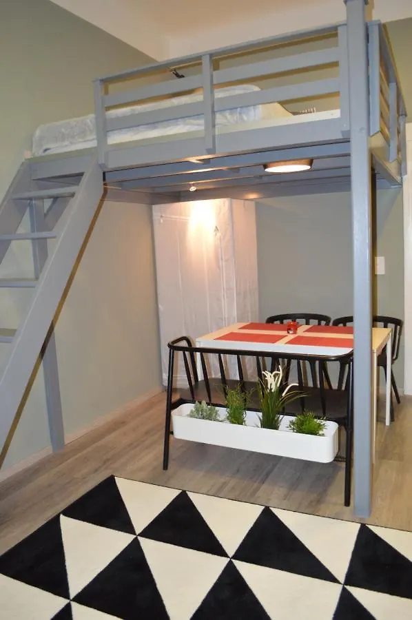 בודפשט Dohany Studio הונגריה