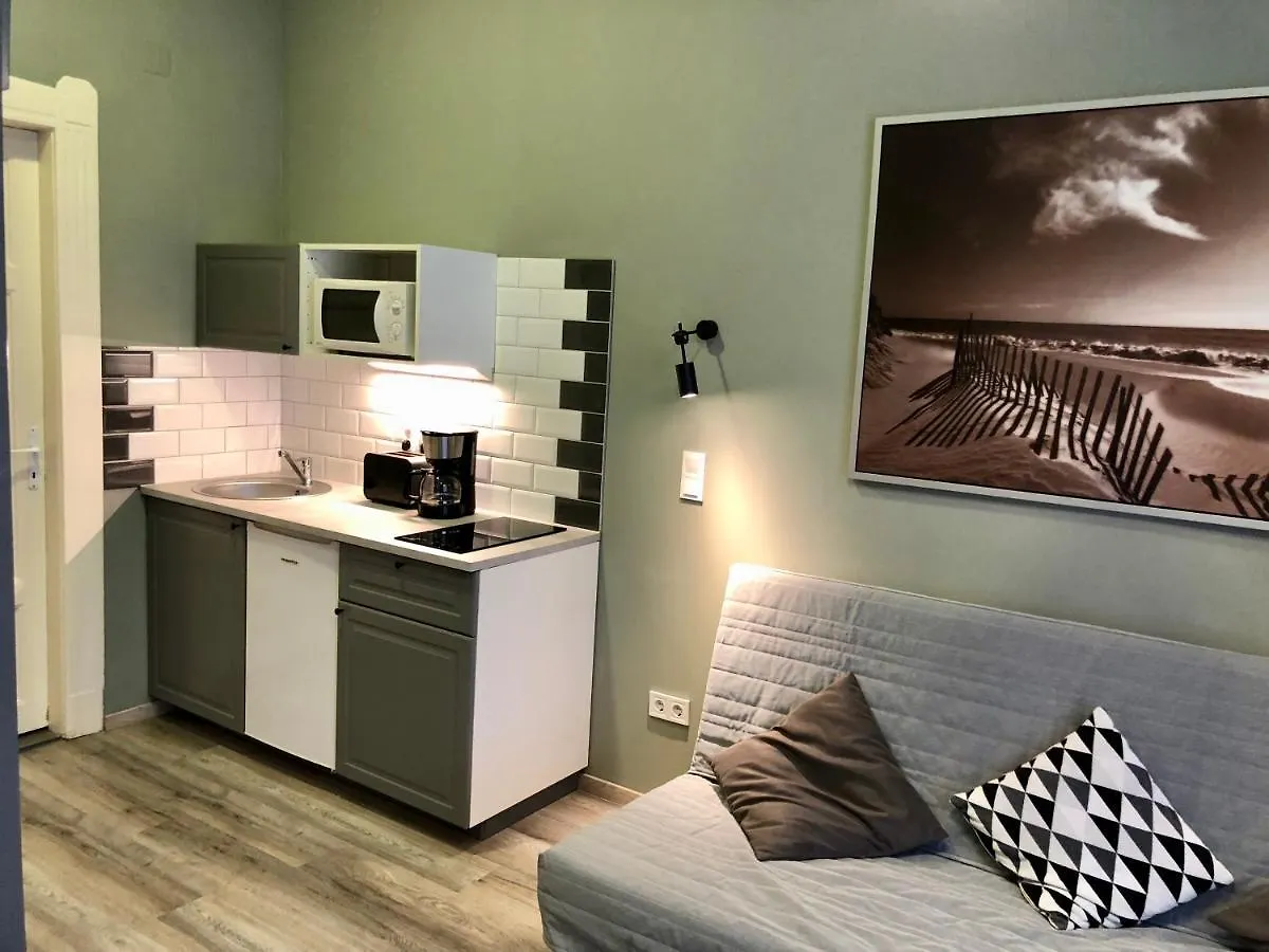בודפשט Dohany Studio 0*,
