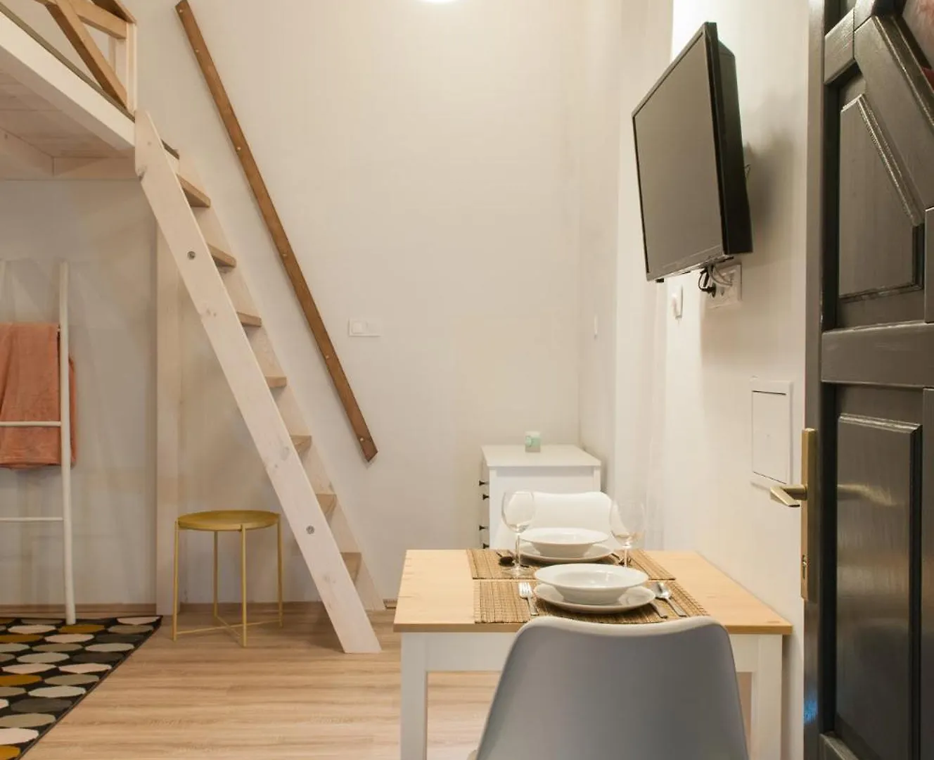 Dohany Studio Budapest Appartamento