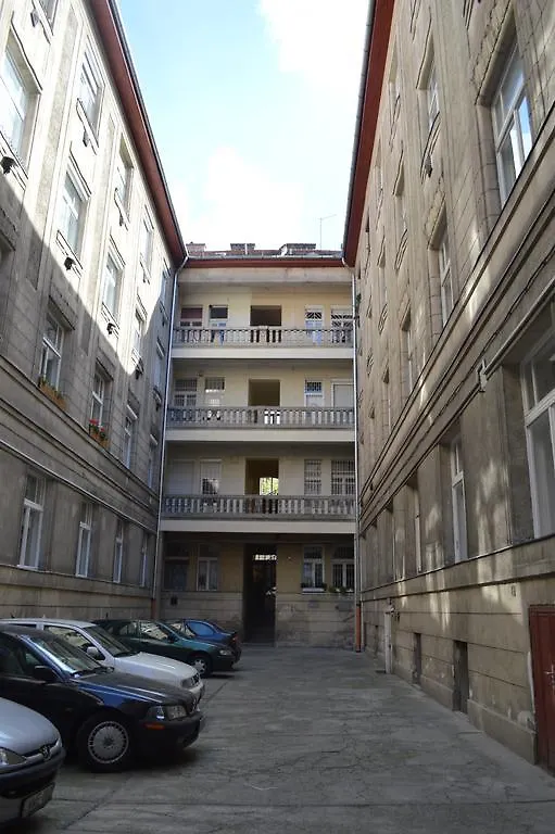 Dohany Studio Budapest 0*,